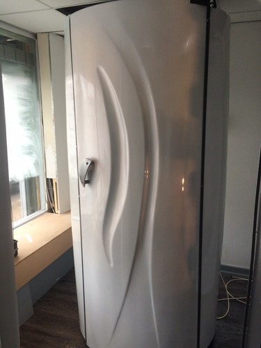 Sunbed pearlescent white - sunbed, topaz